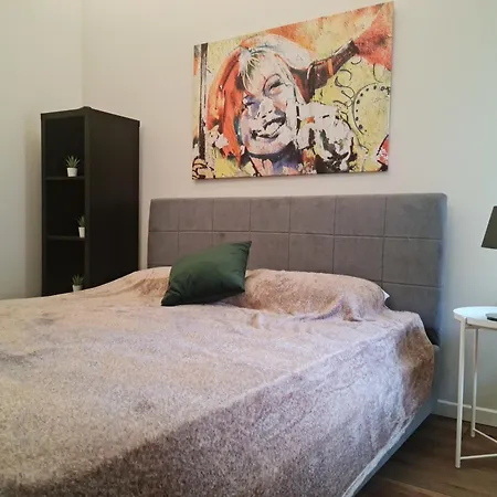 Go 5, In Centro Citta Gorycja