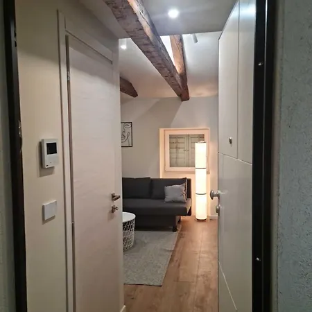 Go 5, In Centro Citta Apartament