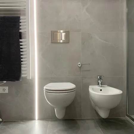 Go 5, In Centro Citta